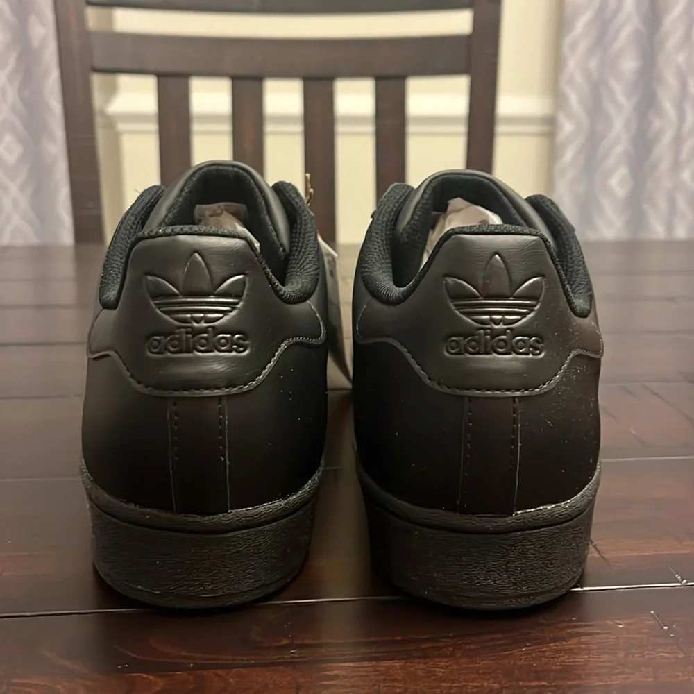 Adidas Superstar Triple Black Shoes Sneakers EG4957 new Mens Size 10